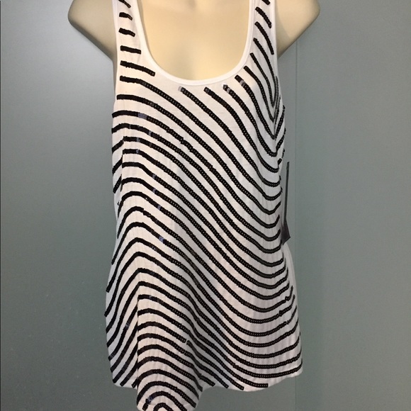 Summer top - Picture 2 of 6